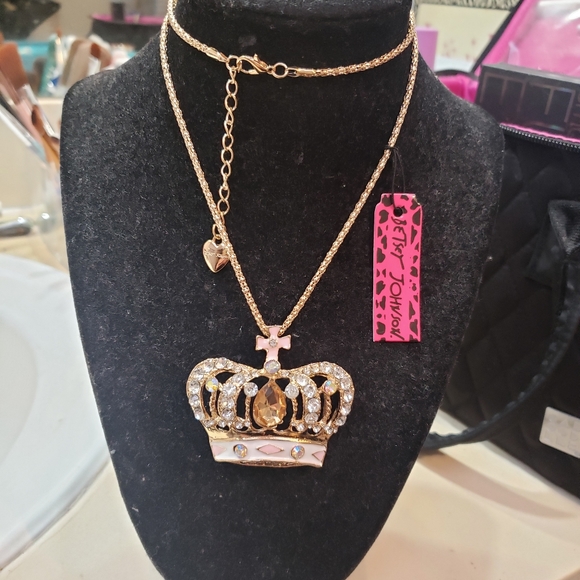 Betsey Johnson Crown Necklace | Poshmark